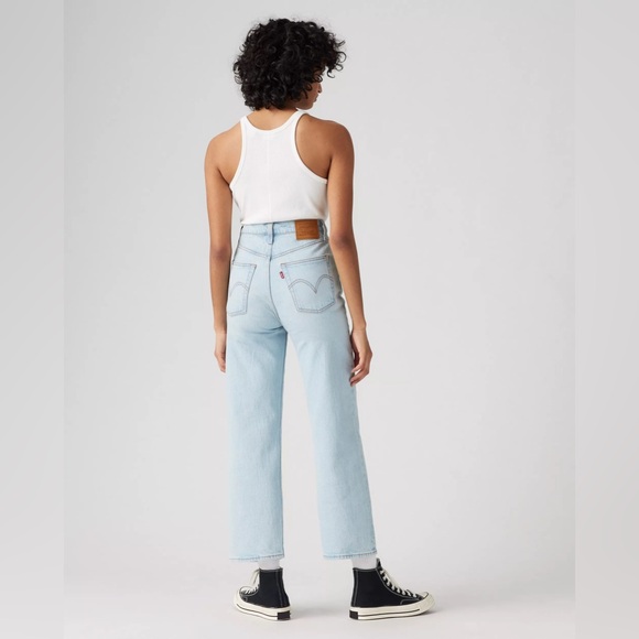 Levi’s Ribcage Straight Ankle Jeans size 26 perfect like new condition - Picture 8 of 13